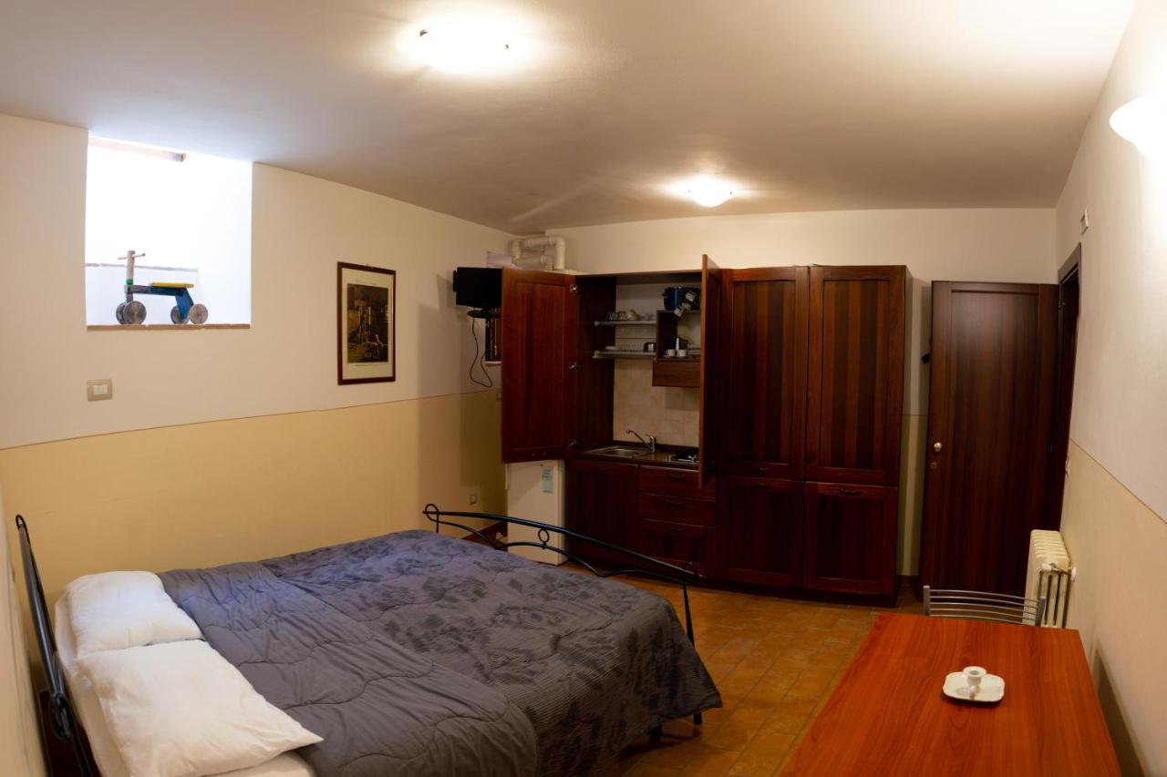 Il Vicolo De Ascesi Apartment อัสซิซี ภายนอก รูปภาพ