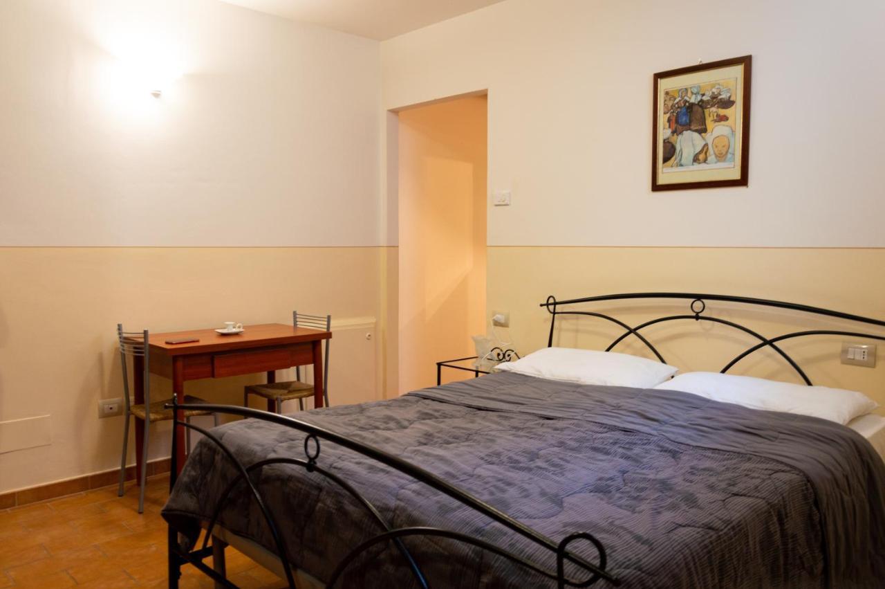 Il Vicolo De Ascesi Apartment อัสซิซี ภายนอก รูปภาพ